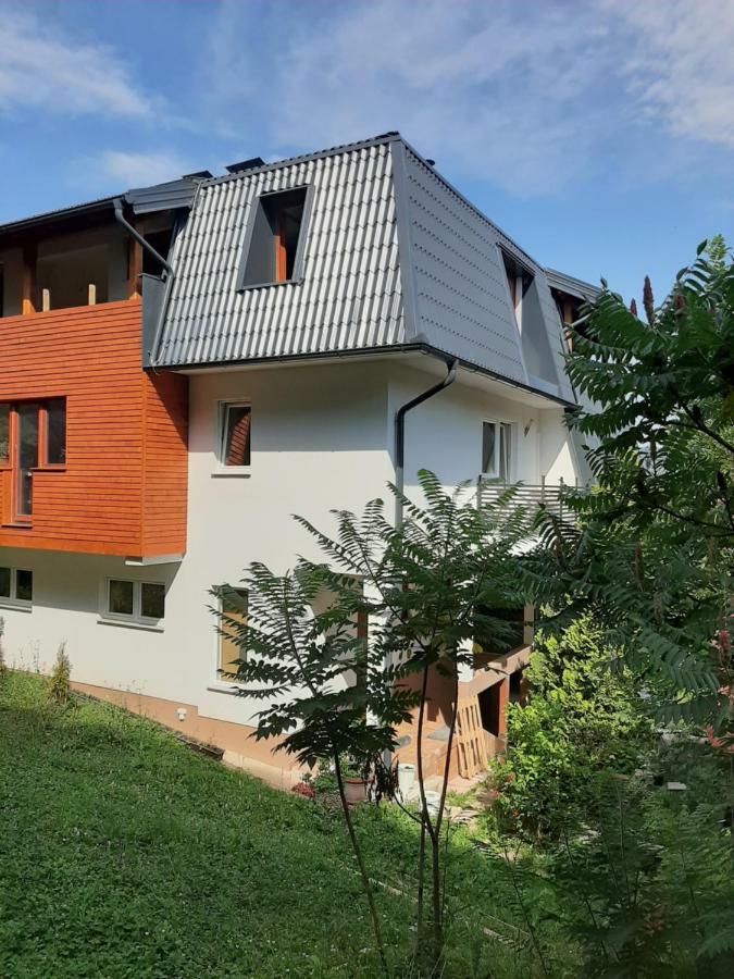 Guesthouse Hill Sarajevo Ngoại thất bức ảnh