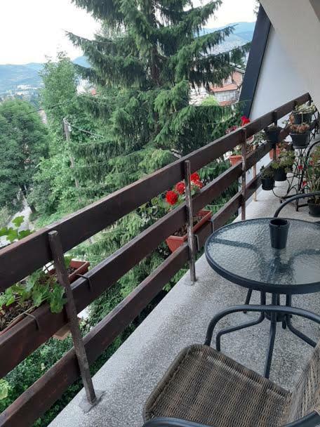 Guesthouse Hill Sarajevo Ngoại thất bức ảnh
