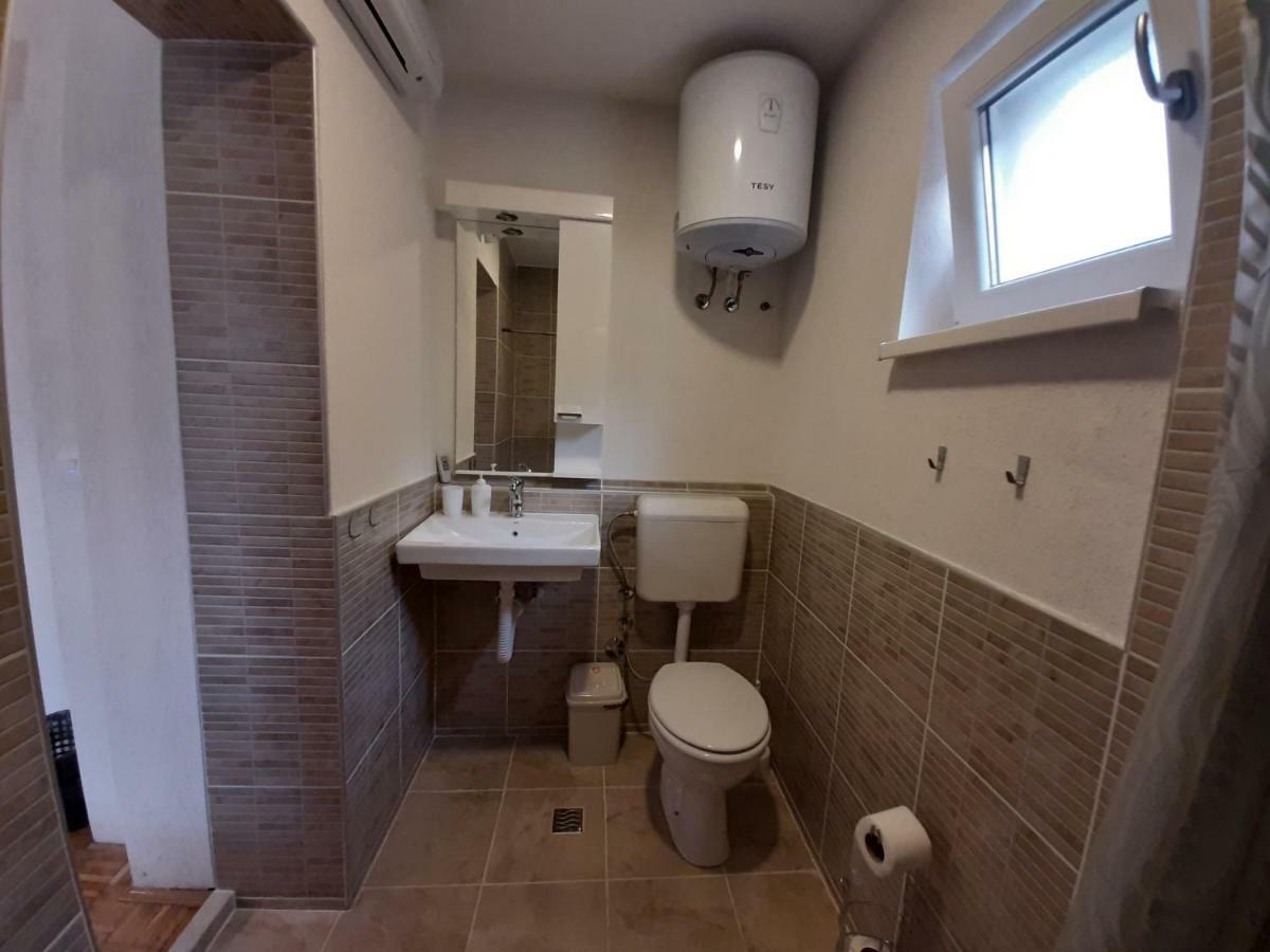 Guesthouse Hill Sarajevo Ngoại thất bức ảnh